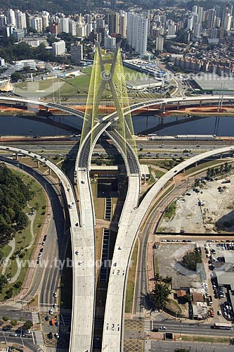  Asunto: Ponte estaiada Octavio Frias de Oliveira / 
Local: São Paulo - SP - Brasil / 
Data: 05/2008 
