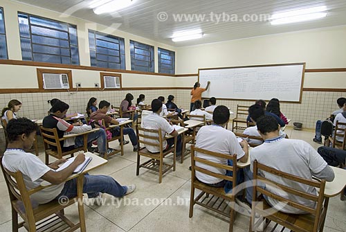  Asunto: Colégio Estadual de Ensino Médio Barão do Rio Branco / 
Local: Rio Branco  -Acre - Brasil / 
Data: 06/2008 