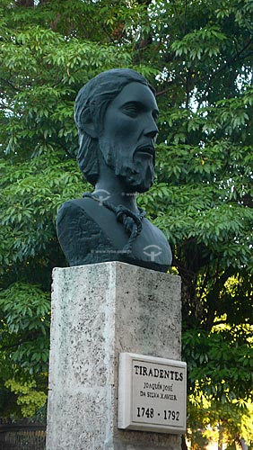  Assunto: Estátua do mártir brasileiro Tiradentes , Joaquim José da Silva Xavier / Local: Havana - Cuba / Date: outubro 2009 