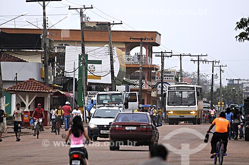  Assunto: Transito na Av. Dionisio Bentes / Local: Quatro Bocas, Tome-Acu - Pará - Brasil / Data: 01-04-2009 