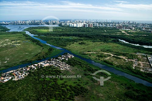  Assunto: Vista aérea Lagoa da Tijuca com a Barra da Tijuca ao fundo / Local: Rio de Janeiro - RJ - Brasil / Data: Outubro de 2009 