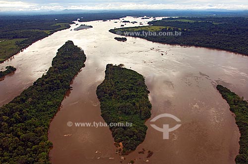  Assunto: Vista aérea do Rio Branco e as cachoeiras do Bem-Querer  / Local:  25km ao norte de Caracaraí - Roraima - Brasil  / Data: Janeiro de 2006 