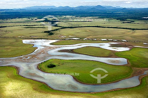  Assunto: Vista aérea de campos alagados no Lavrado de Roraima (início da época de seca)  / Local:  Sul de Boa Vista - Roraima - Brasil  / Data: Janeiro de 2006 