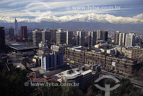  Assunto: Vista de Santiago com a Cordilheira dos Andes ao fundo / Local: Chile 