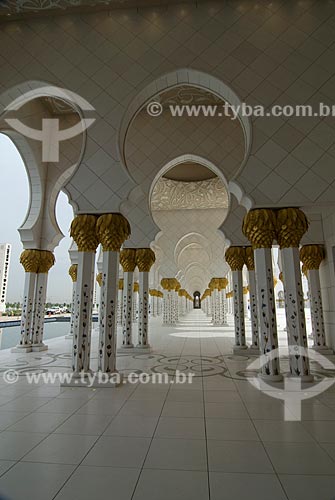  Assunto: Grande Mesquita de Abu Dhabi - Mesquita Sheik Zayed Bin Sultan Al Nathyan  / Local:  Abu Dabi - Emirados Árabes Unidos  / Data: 01/2009 