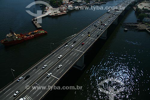  Assunto: Vista aérea da Ponte Rio-Niteroi  / Local:  Rio de Janeiro (RJ) - Brasil  / Data: 11/2009 