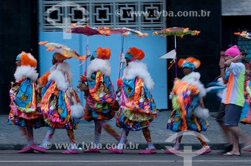  Assunto: Pessoas fantasiadas de clóvis ou Bate - Bola no centro do Rio de Janeiro durante o carnaval de rua  / Local:  Rio de Janeiro - RJ - Brasil  / Data: 16/02/2010 