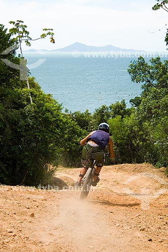  Assunto: Competição de mountain bike four cross no Parque Unipraias  / Local:  Balneário Camboriú - Santa Catarina (SC) - Brasil  / Data: 01/2010 