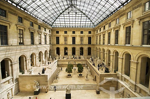  Assunto: Interior do Museu do Louvre / Local: Paris -  França / Data: 14/09/2009 