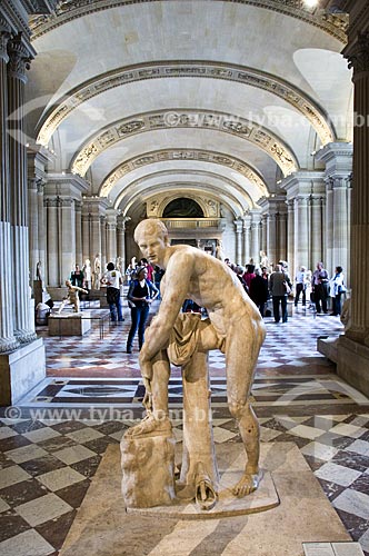  Assunto: Galeria das Cariátides no Museu do Louvre / Local: Paris -  França / Data: 14/09/2009
Salle des Caryatides, Louvre Museum interior, Paris, France. 