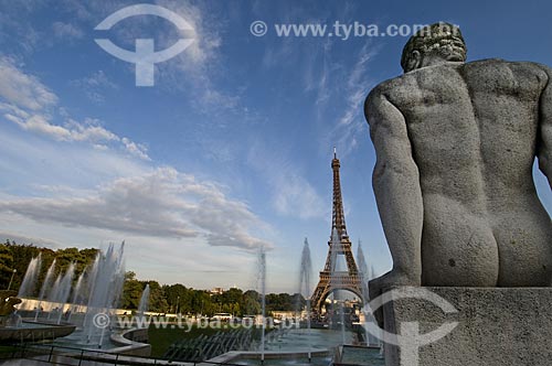  Assunto: Torre Eiffel e Jardins de Trocadero / Local: Paris - França / Data: 15/09/2009 