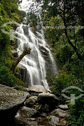  Assunto: Cachoeira Véu de Noiva no Parque Nacional do Itatiaia  / Local:  Itatiaia, - Rio de Janeiro - RJ - Brasil  / Data: 12/2008 