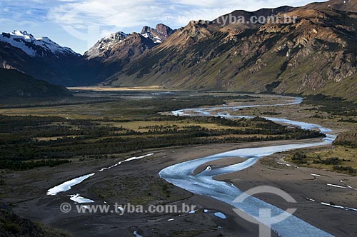  Assunto: Vista do Parque Nacional Los Glaciares  / Local:  El Chalten - Patagônia - Argentina  / Data: 02/2010 
