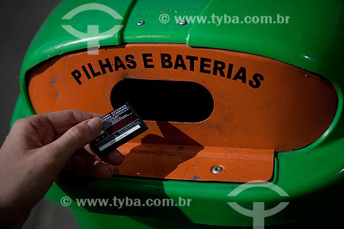  Assunto: Coleta seletiva de pilhas e baterias para reciclagem  / Local:  Rio de Janeiro - RJ - Brasil  / Data: 12/10/2010 