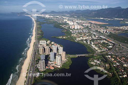  Assunto: Vista aérea da praia da Barra da Tijuca com Recreio ao fundo / Local: Rio de Janeiro - RJ - Brasil / Data: 11/2009 