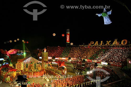  Assunto: Desfile do Boi Garantido no Festival do Boi Bumbá em Parintins  / Local:  Amazonas - AM - Brasil  / Data: 06/2010 