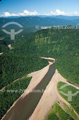  Assunto: Vista aérea do Rio Ichilo e floresta de Yungas Bolivianas no Parque National Amboró  / Local:  Departamento de Santa Cruz - Bolívia  / Data: 03/2008 