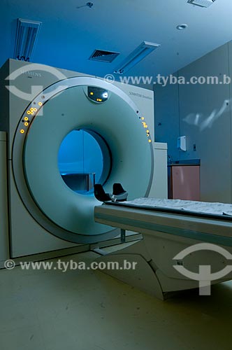  Assunto: Tomógrafo, sala de tomografia do INCA III - Instituto Nacional do Câncer  / Local:  Vila Isabel, RJ  / Data: 09-2010 