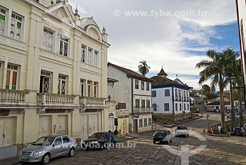  Assunto: Vista da parte comercial histórica da cidade, com a praça Juscelino Kubitschek ao fundo  / Local:  Diamantina - Minas Gerais - MG - Brasil  / Data: 12/2009 