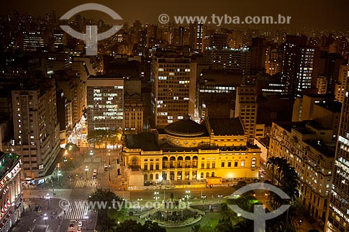  Assunto: Vista aérea com destaque para o Teatro Municipal  / Local:  São Paulo - SP  / Data: 04/10/2010 