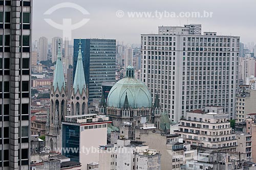  Assunto: Vista aérea com destaque para as torres da Catedral da Sé  / Local:  Centro de São Paulo - SP  / Data: 05/10/2010 