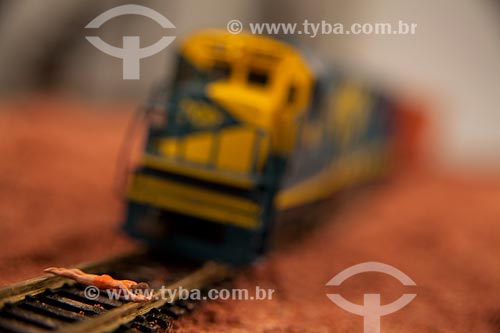  Assunto: Miniatura de Trem - Brinquedo  / Local:  Estúdio  / Data: 2010 