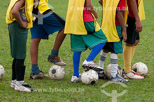  Assunto: Escolinha de futebol na Estação do Conhecimento de Tucumã  / Local:  Pará - PA - Brasil  / Data: 11/2010 