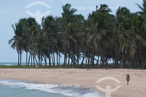 Assunto: Caminanhada na Praia do Gunga  / Local:  Alagoas  / Data: 2011 