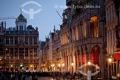  Assunto: Grand Place em Bruxelas à noite  / Local:  Bruxelas - Bélgica  / Data: 11/2010 