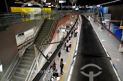  Assunto: Interior de Estação de Metrô no Rio de Janeiro  / Local:  Rio de Janeiro - RJ - Brasil  / Data: 05/2010  