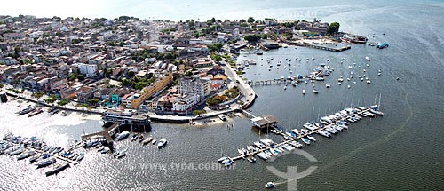  Assunto: Vista aérea da Ribeira, na península de Itapagipe  / Local:  Salvador - Bahia - BA  / Data: 01/2011 