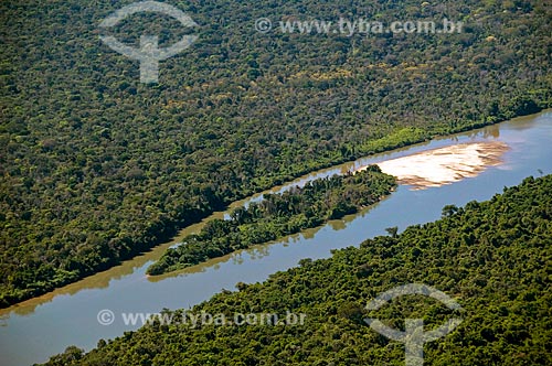  Assunto: Vista aérea do Rio Kuluene - Parque Indígena do Xingu  / Local:  Querência - Mato Grosso - MT  / Data: 07/2009 