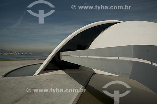  Assunto: Sede da Fundação Oscar Niemeyer no Caminho Niemeyer - Projeto de Oscar Niemeyer  / Local:  Niterói - Rio de Janeiro - RJ  / Data: 02/2007 
