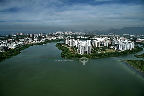  Assunto: Vista aérea do condomínio residencial Península, na Barra da Tijuca  / Local:  Rio de Janeiro - RJ - Brasil  / Data: 02/2011 