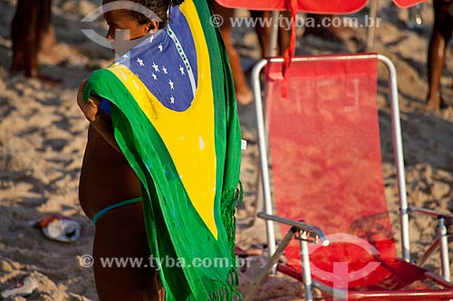  Mulher enrolada em canga  - Rio de Janeiro - Rio de Janeiro - Brasil