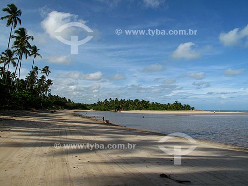  Assunto: Praia do Camacho - Foz do Rio Maragogi - Região da Costa dos Corais / Local: Maragogi - Alagoas (AL) - Brasil / Data: 03/2011 