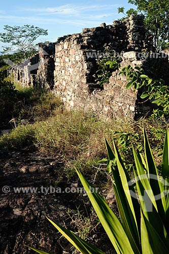  Assunto: Ruínas de casas de pedra na Chapada Diamantina / Local: Igatu - Bahia (BA) - Brasil / Data: 02/2011 