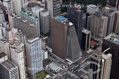  Assunto: Vista aérea da Avenida Paulista com destaque para o prédio da FIESP (Federação das Indústrias de São Paulo) / Local: São Paulo (SP) - Brasil / Data: 03/2011 