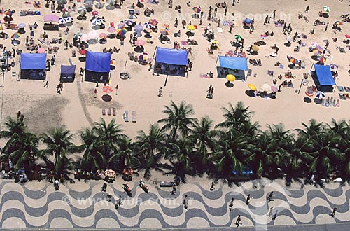  Assunto: Vista aérea da Praia de Copacabana / Local: Rio de Janeiro (RJ) - Brasil / Data: Década de 90 