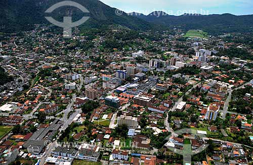  Assunto: Vista aérea da cidade de Teresópolis na Região Serrana Fluminense  / Local: Teresópolis - Rio de Janeiro (RJ) - Brasil / Data: 01/2011  