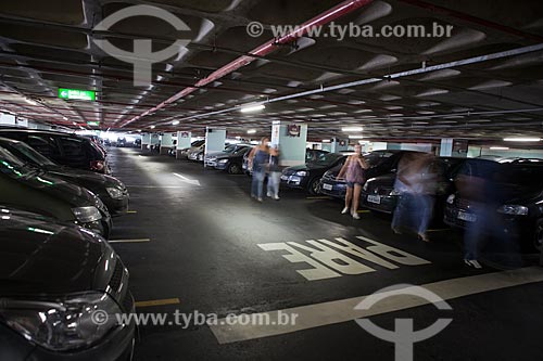  Assunto: Estacionamento do Botafogo Praia Shopping / Local: Botafogo - Rio de Janeiro (RJ) - Brasil / Data: 03/2011 