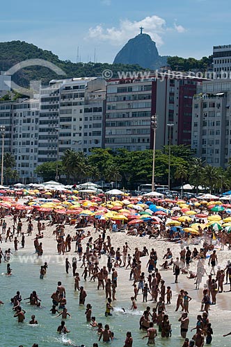  Assunto: Banhistas na praia de Copacabana / Local: Copacabana - Rio de Janeiro (RJ) - Brasil  / Data: 02/2011 