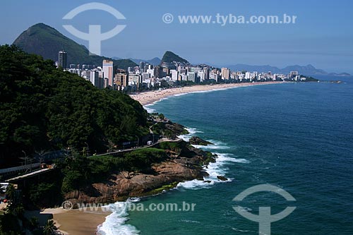  Assunto: Vista do Hotel Sheraton para as praias do Leblon e Ipanema com parte da Avenida Niemeyer / Local: Rio de Janeiro (RJ) - Brasil / Data: 04/2011 