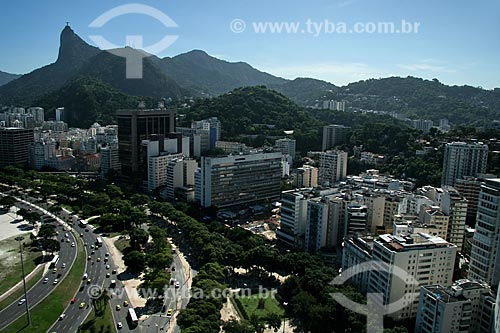  Assunto: Vista aérea de Botafogo com Corcovado ao fundo / Local: Botafogo - Rio de Janeiro - RJ - Brasil / Data: 03/2011 
