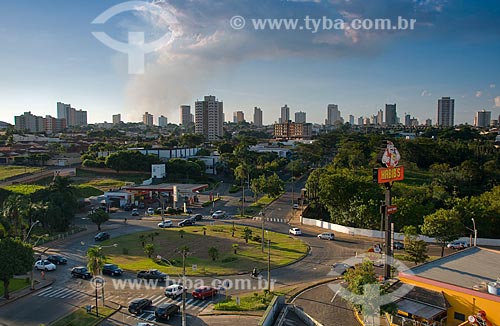  Assunto: Vista aérea da rotatória da Avenida Brasília com a Avenida Joaquim Pompeu de Toledo / Local: Araçatuba - São Paulo (SP) - Brasil / Data: 04/2010 