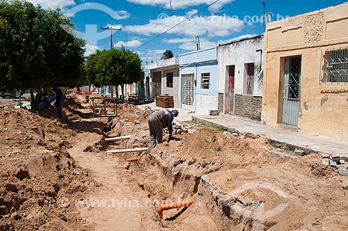  Assunto: Construção de rede de esgoto  / Local: Ibimirim - Pernambuco (PE) - Brasil / Data: 08/2010 