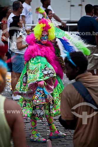  Assunto: Folião fantasiado de Clóvis ou Bate-Bola no carnaval de rua - Avenida Rio Branco / Local: Centro - Rio de Janeiro (RJ) - Brasil / Data: 03/2011 