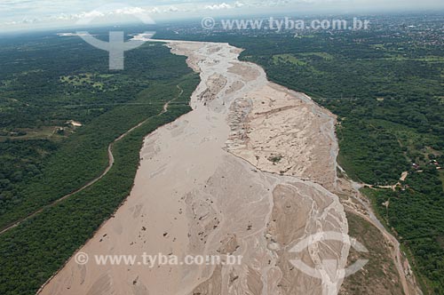  Assunto: Vista do Rio Piraí na estação chuvosa / Local: Próximo a Santa Cruz de la Serra - Departamento Santa Cruz - Bolívia - América do Sul / Data: 03/2008 