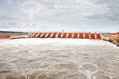  Assunto: Vista aérea do vertedouro da Usina Hidrelétrica de Estreito / Local: Estreito - Maranhão (MA) - Brasil / Data: 20/03/2011 