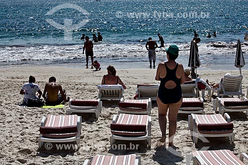  Assunto: Espreguiçadeiras na Praia de Copacabana / Local: Copacabana - Rio de Janeiro (RJ) - Brasil / Data: 02/2011 